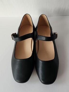Fever Sole Black Mary Jane Flats Size 8.5